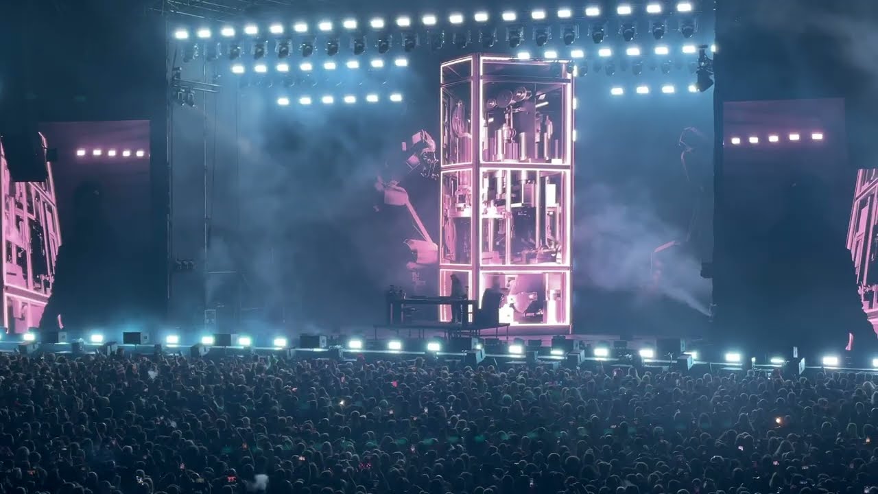 DAVID GUETTA ft KID CUDI vs BENNY BENNASI - Memories vs Satisfaction 