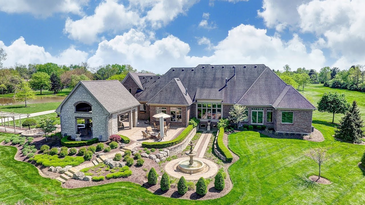 2211 NUTT ROAD CENTERVILLE OH 45458