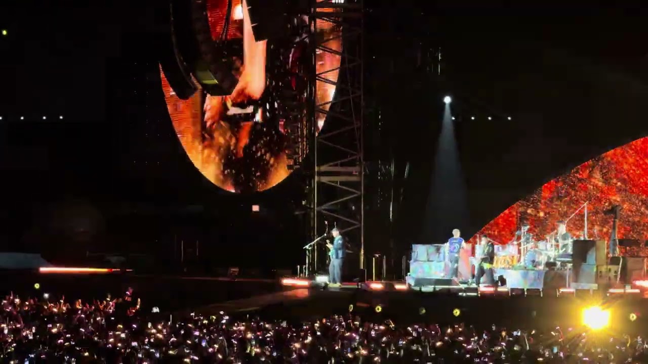 Fix You LIVE - Coldplay @ Marvel Stadium Melbourne 2024