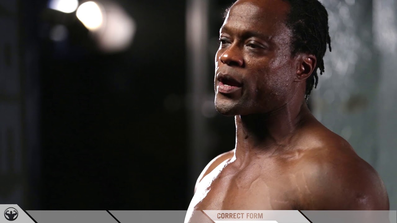 CABLE FLYS FOR CHEST: SHAPE YOUR CHEST