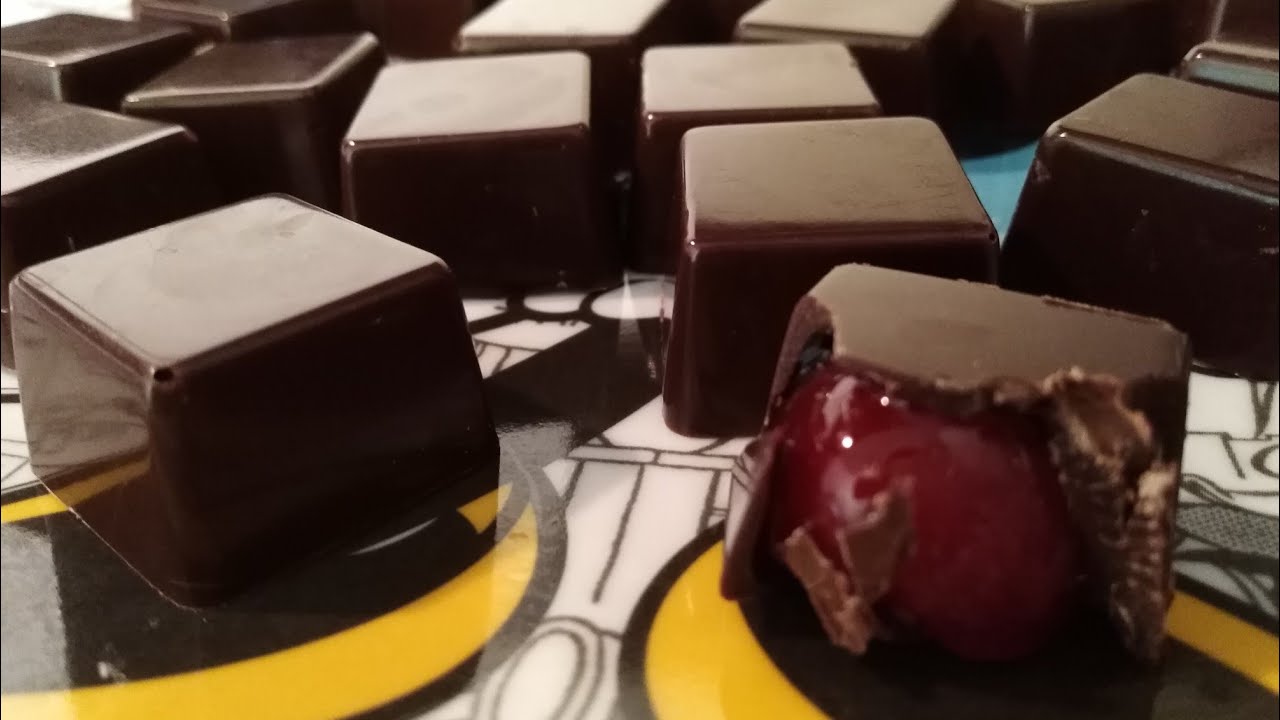 Chocolates rellenos con cereza para 14 de febrero/LAS RECETAS DE LUPITA