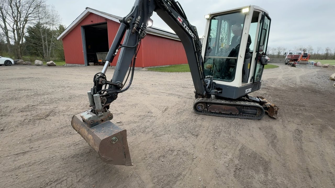 Køb Minigraver Terex TC20 på Klaravik
