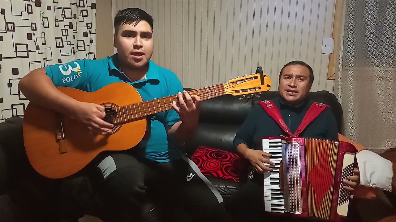 EL COLUMPIO - Pablo y Matías Cuyul - Acordeón y Guitarra