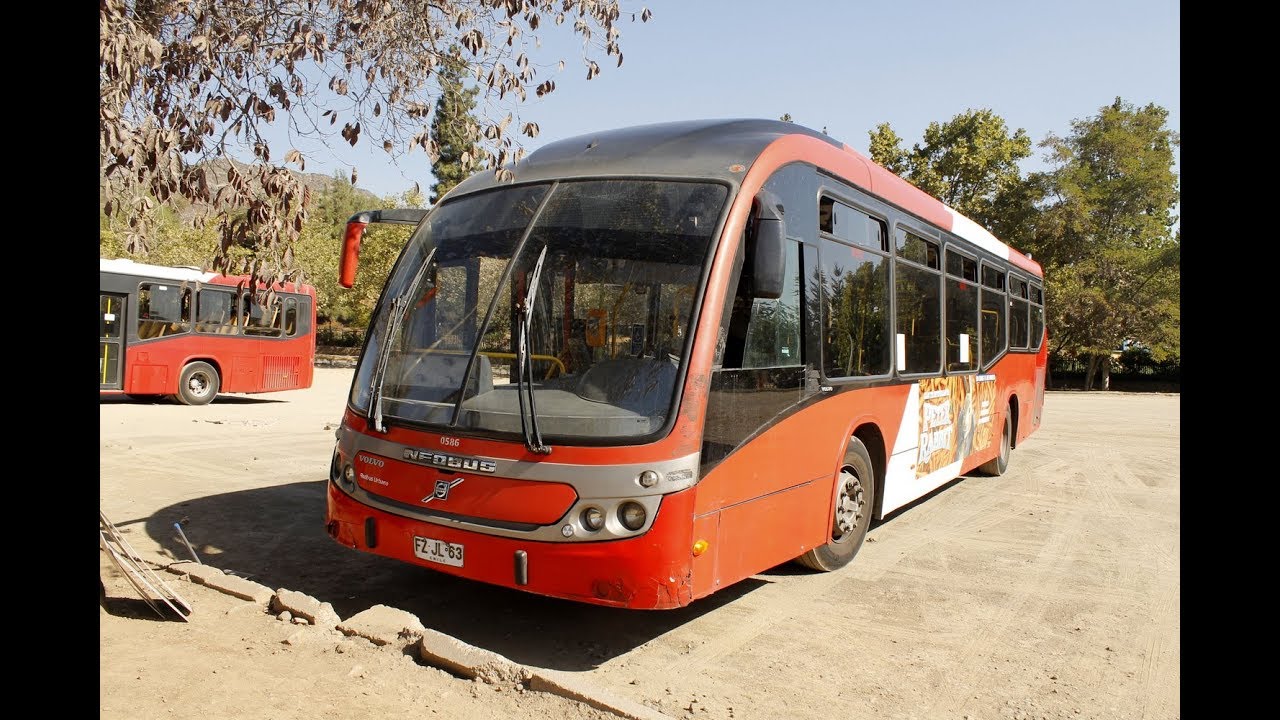 Transantiago | Exterior e interior de bus Neobus Mega BRT / Volvo