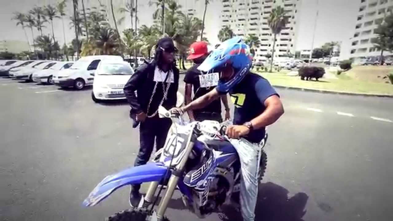 TI BANJO ET LE LOUX 2