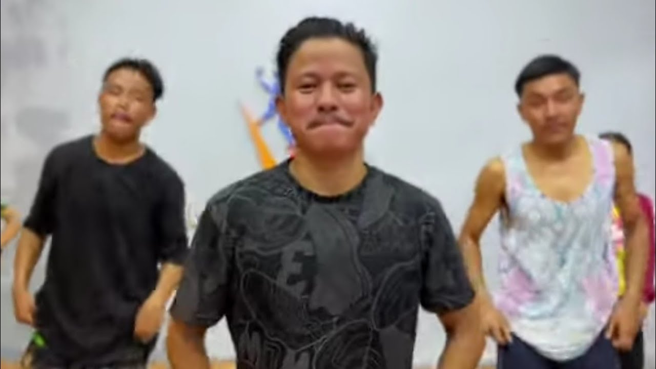 Nepali Jhyaure Dance Practice / Versatile Dance Studio & Versatile Dance Crew/Purna lama