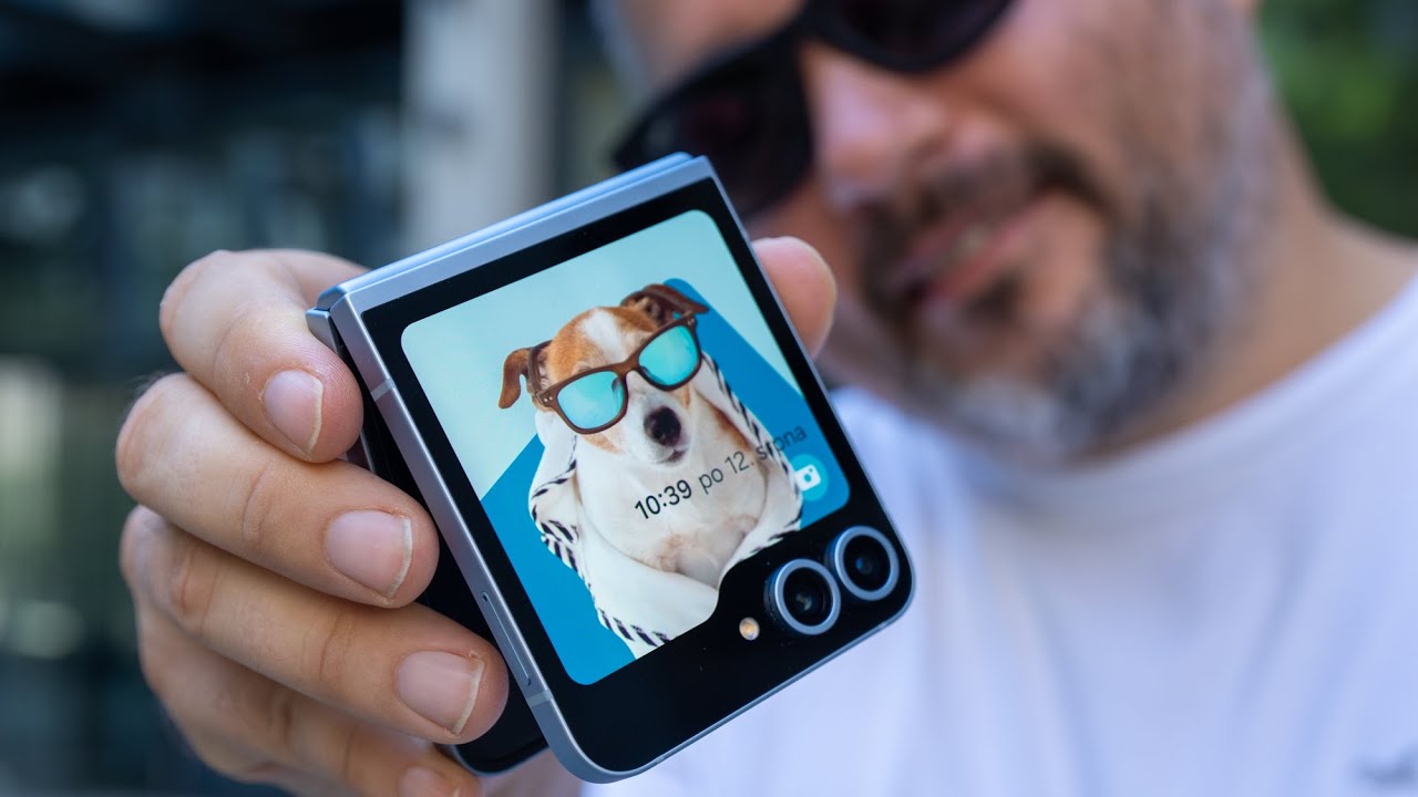 Samsung Galaxy Z Flip 6: Co v&aacute;m reklamy neřeknou!