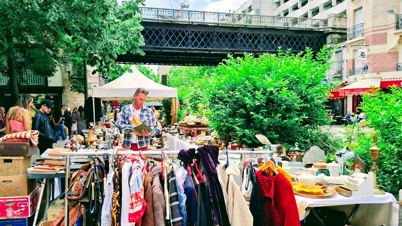 Paris France🇨🇵FLEA MARKET🪞ANTIQUE old Things🏺Marché aux puces🖼CHEAP THINGS to do in PARIS💰4KHDR