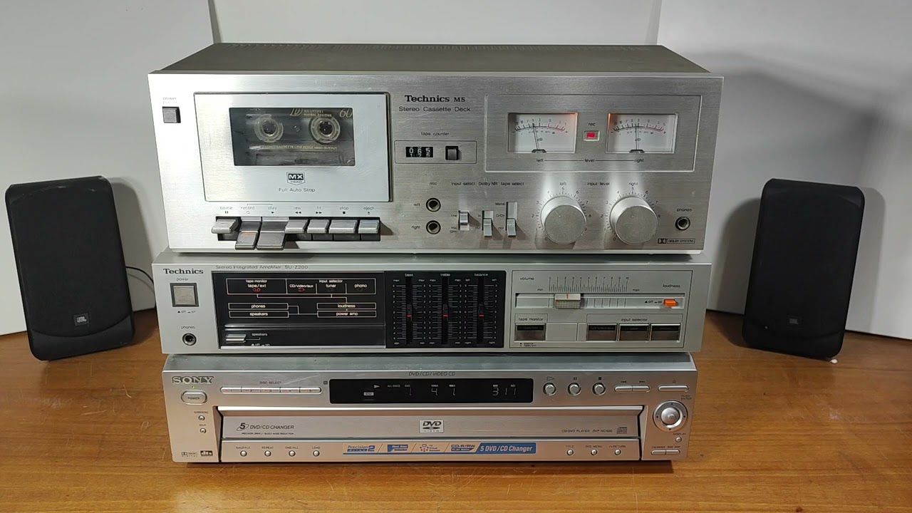 videotest amplificatore TECHNICS SU-Z200 / piastra cassette TECHNICS RS-M5 (Metallica The Unforgiven
