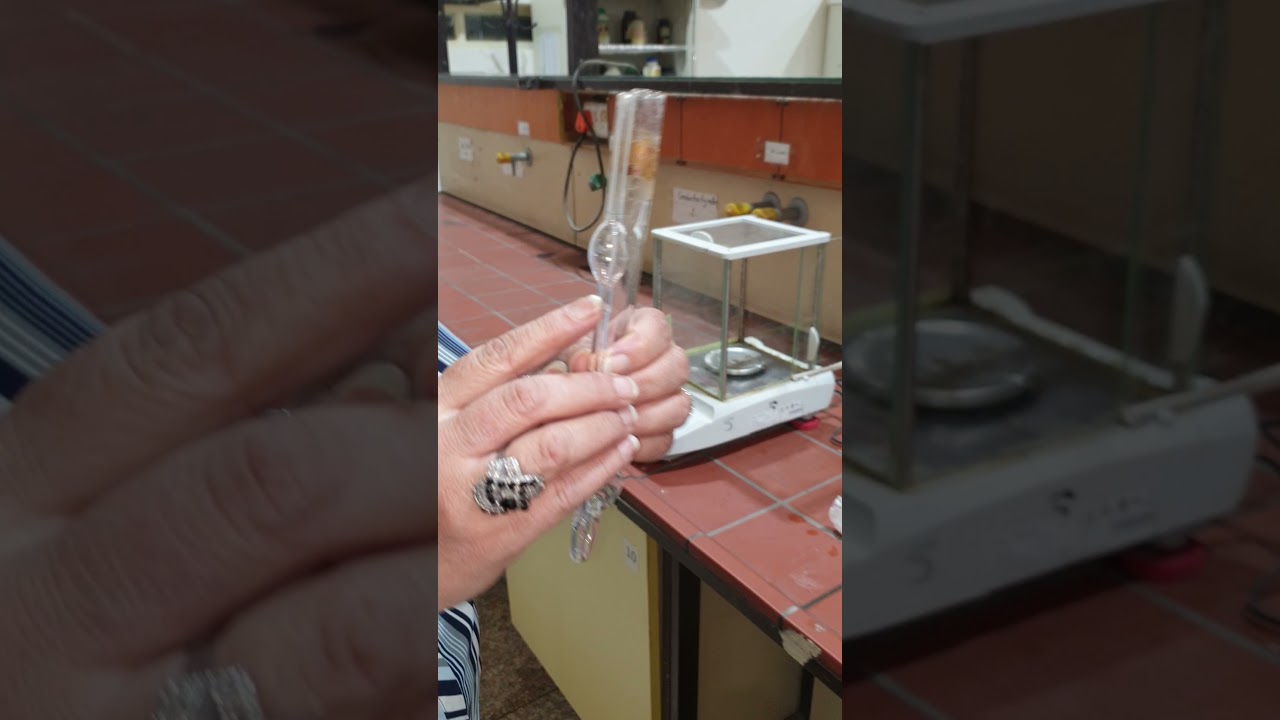 قياس الزوجة لسائل متطاير وايجاد الكثافه المطلقه والنسبيه للسائل المتطاير