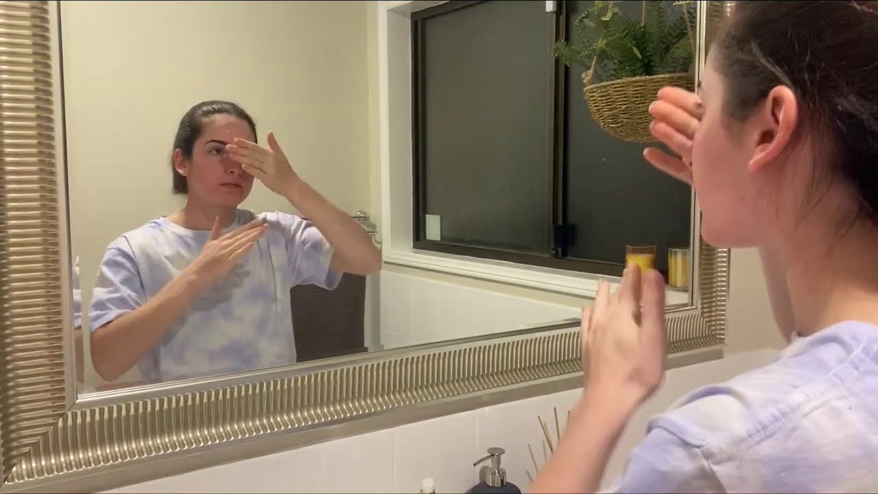 OWNING HER OWN STYLE OF BEAUTY &ndash; BELLA Z