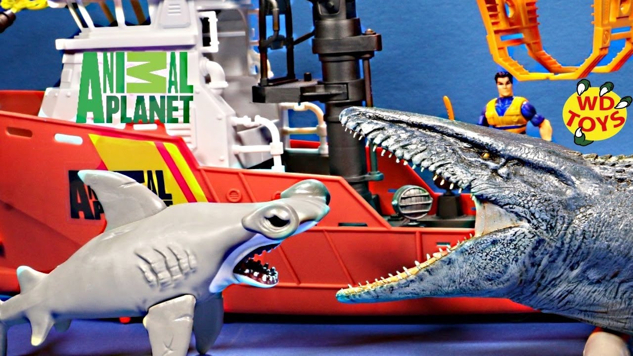 SHARK WEEK!! 4 Awesome Shark Toy Video's Animal Planet Deep Sea Shark Research Playset Vs Mosasaurus