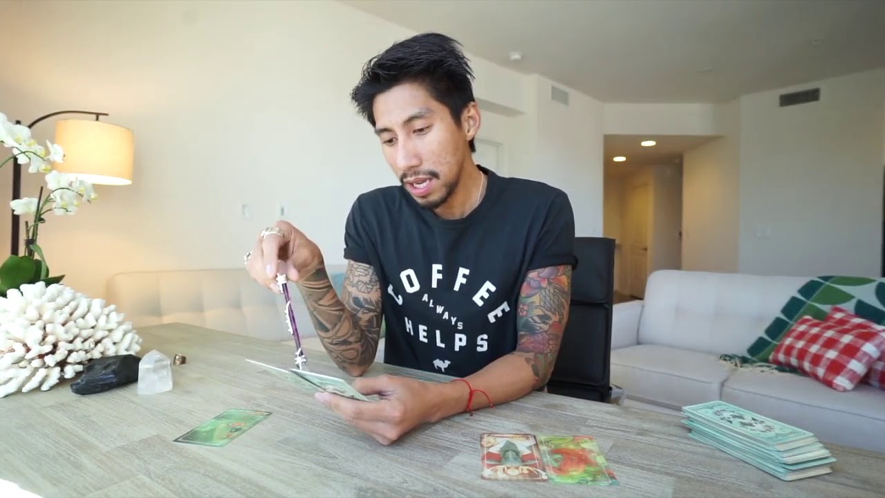 EARTH VIRGO, TAURUS, CAPRICORN “CAUGHT IN THE MIDDLE” MARCH 28 SOULMATE TAROT READING