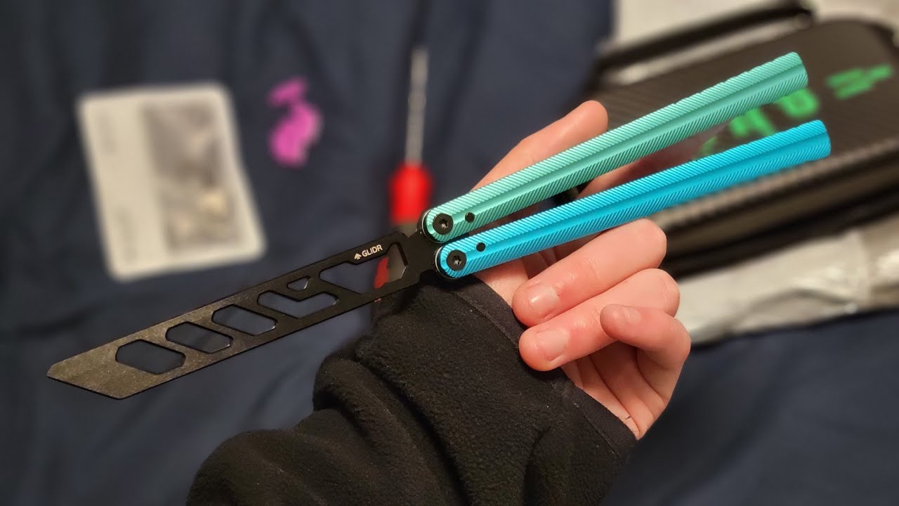 Glidr's new Balisong looks PROMISING!