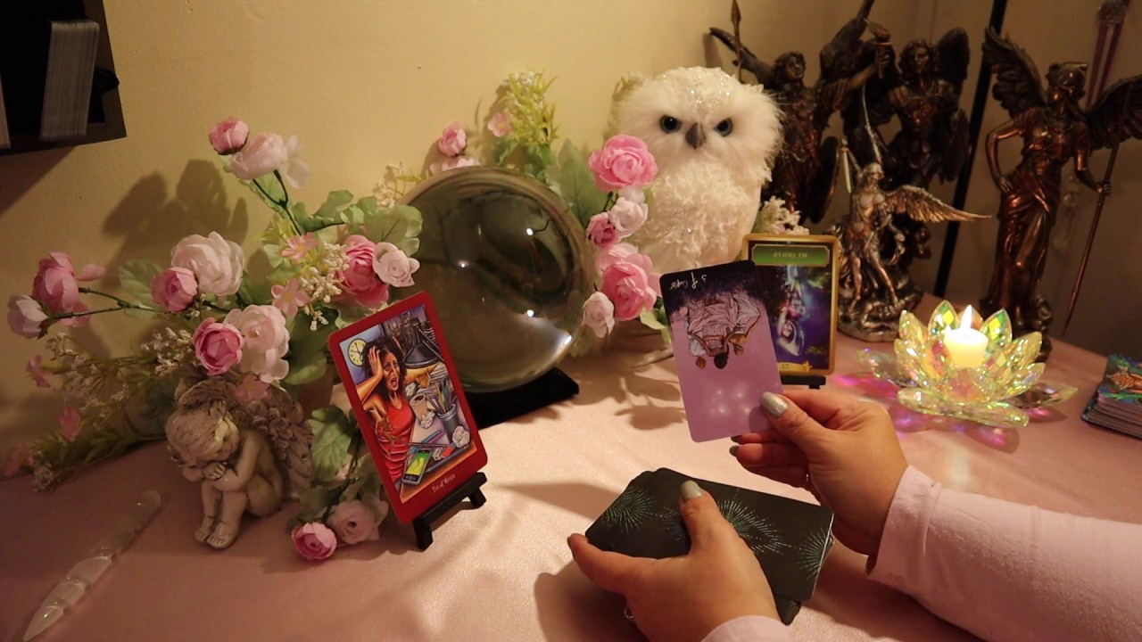 Aries Love Reading 💗 Enemy in Disguise....Aries January 2020 Tarot Reading