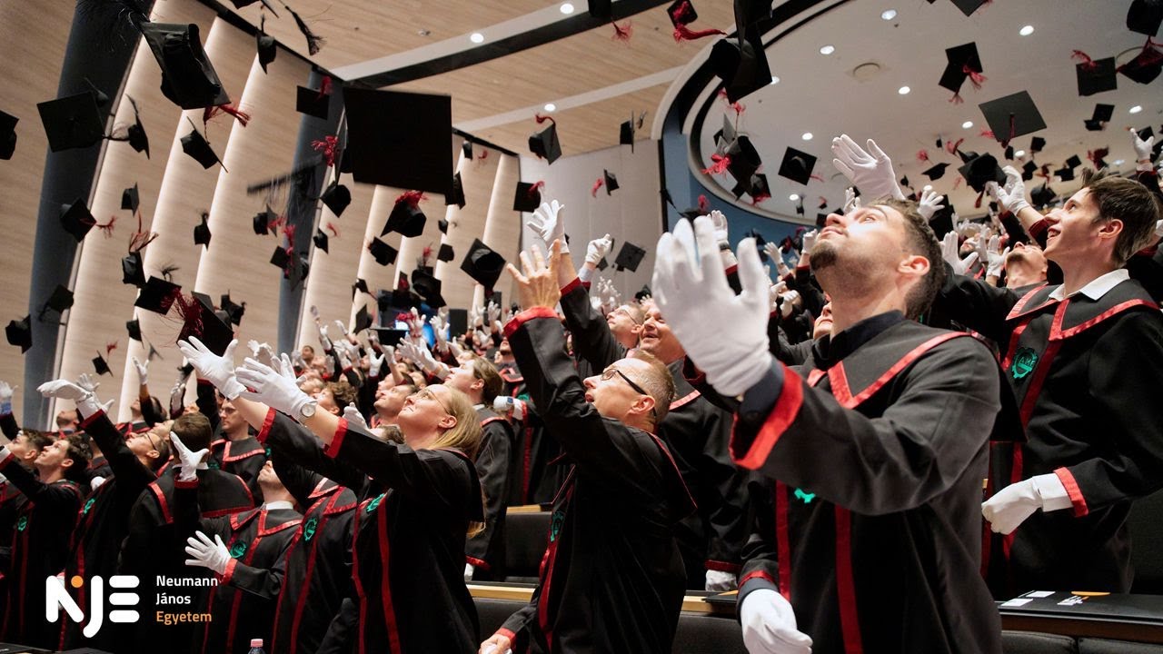 Neumann János Egyetem Diplomaátadó Ünnepi szenátusi Ülés 2025.02.14