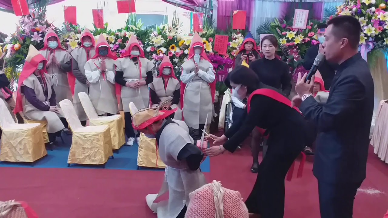 張麗善縣長點主（百歲人瑞陳萬成阿公）
