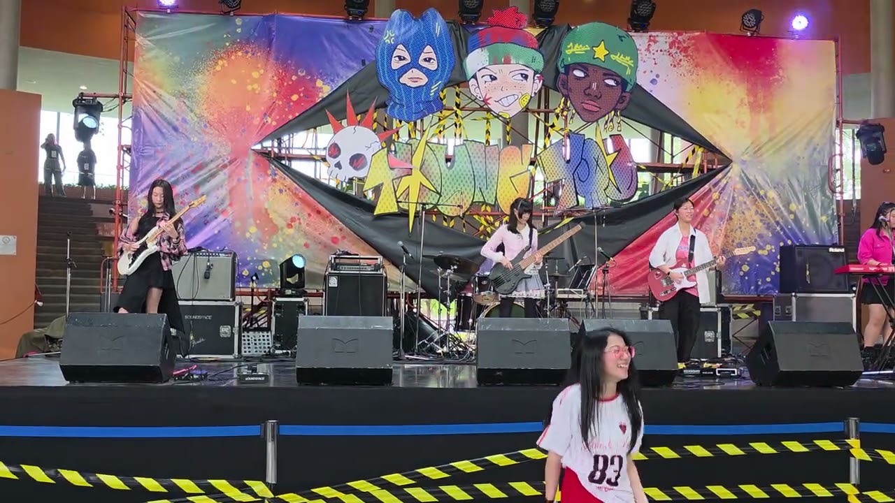กระเป๋าแบนแฟนยิ้ม | SIGSAG live at TSS music festival | 13 Feb 2026 | ร.ร.สาธิตมหาวิทยาลัยธรรมศาสตร์