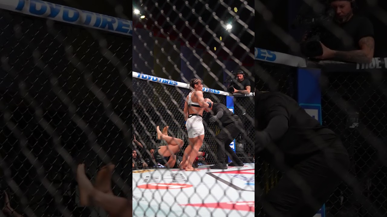 Talita Alencar is first in the W column at #UFCvegas105 🚨