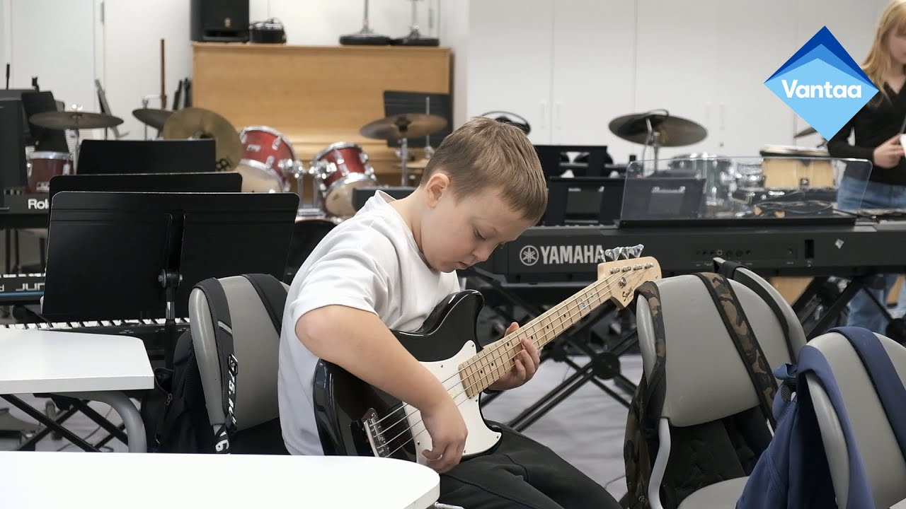 Musiikkipainotteinen opetus Vantaalla