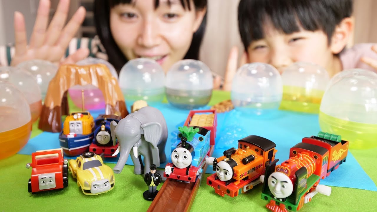 カプセルプラレール きかんしゃトーマスGO!GO!地球まるごとアドベンチャー編全17種類/ Capsule toy Thomas and Friends BWBA complete