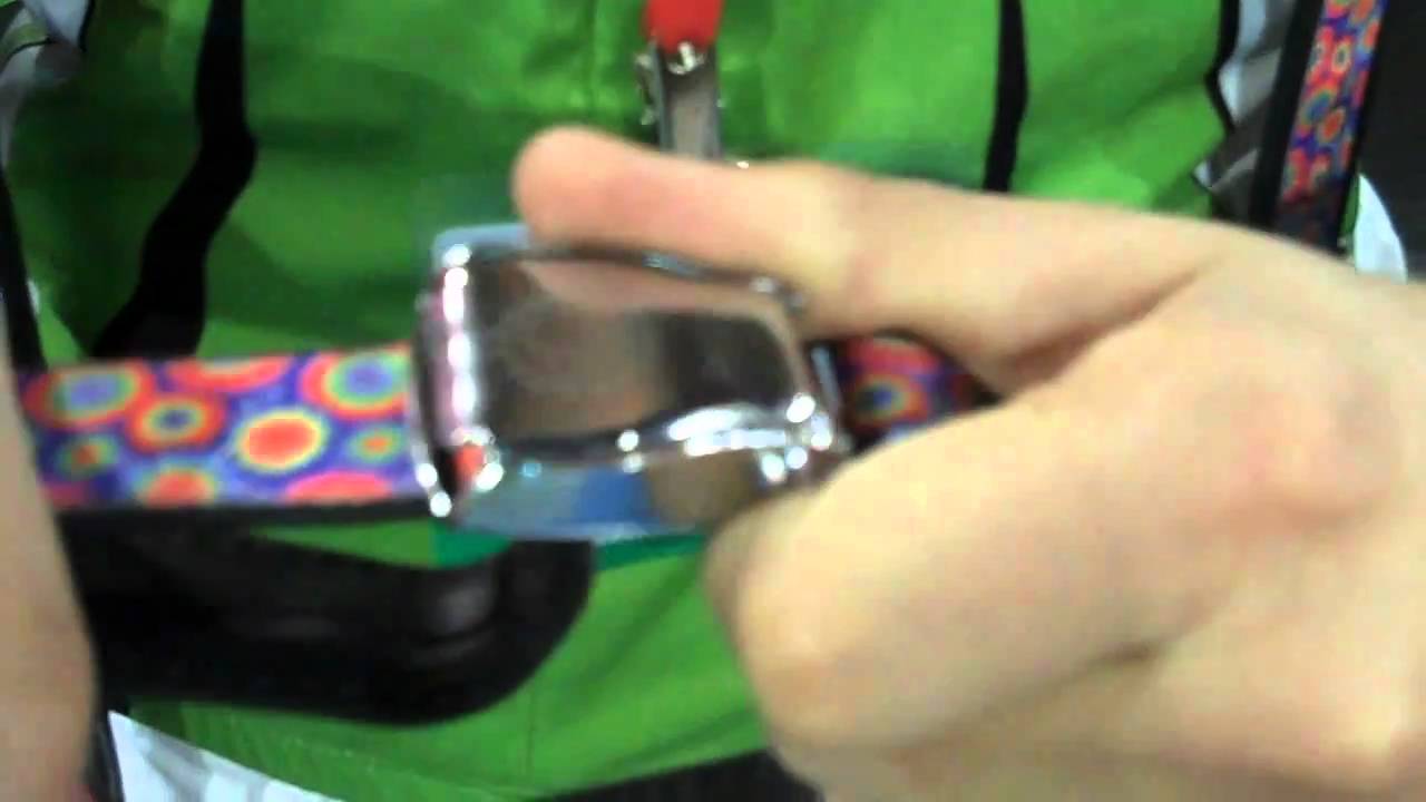 Cycle Dog - Easy Collar Adjustment Tutorial.wmv