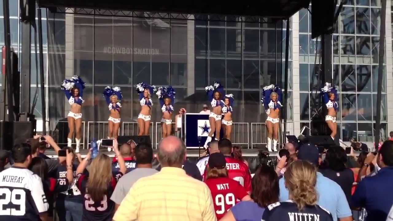 Dallas Cowboys Cheerleaders - group 3