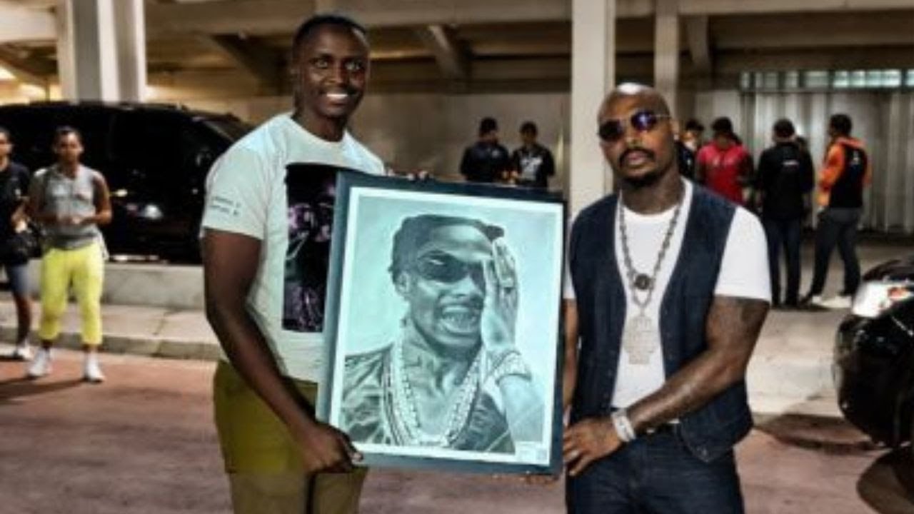 I Surprised Asake with his Pencil Portrait in Nyayo Stadium