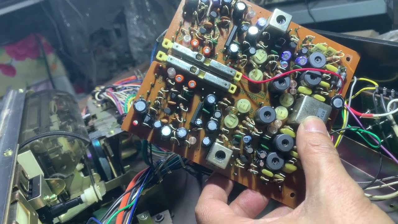 Pionneer CT-2. Sửa bệnh mất một vế nhanh nhất mọi thời đại! :)