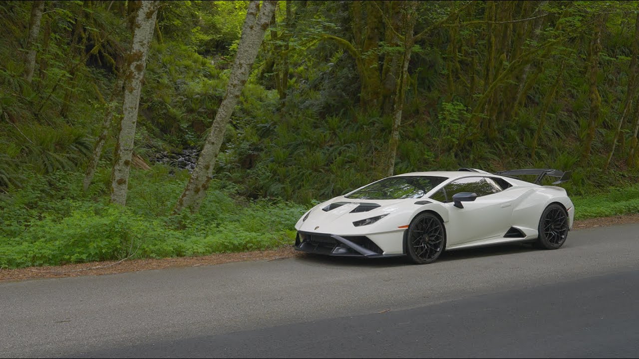 Huracan STO - Forest Run - 4K