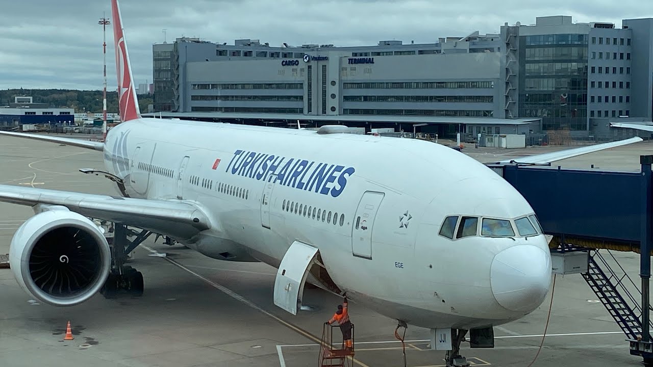 Утро🌴😁Внуково ✈️ Дьюти- Фри 🪆Жду вылет в Анталию