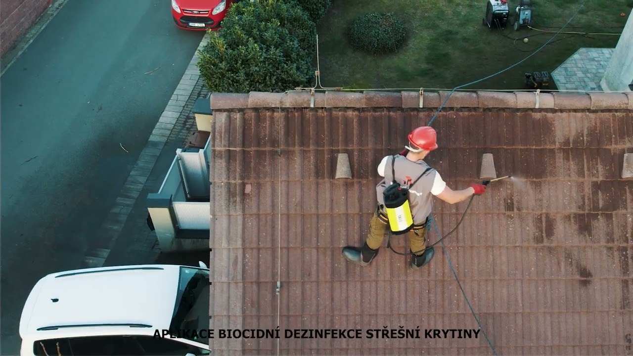 Parní čištění a nátěr střechy