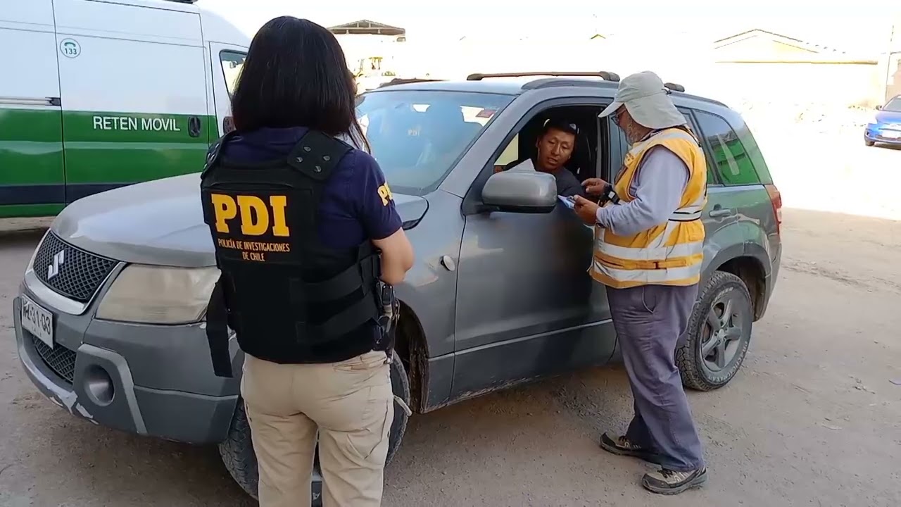 PDI realiza en colaboración con Carabineros operativos de fiscalización migratoria