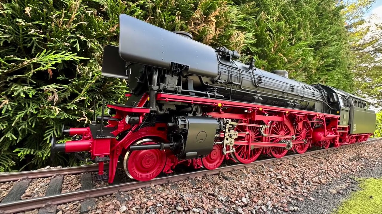 Spur1 Diashow Mai 2025: BR 03 1001 Neubaukessel von KM1
