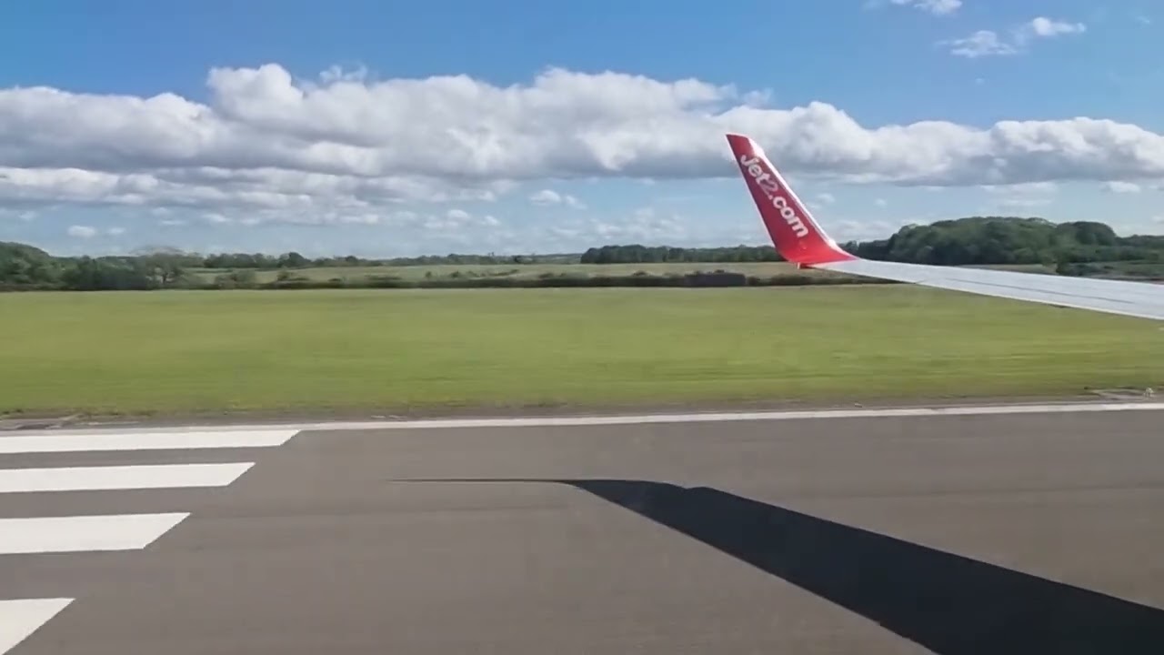 Jet2 Flight LS517 From Newcastle to Teneriefe South - 26-05-22 - Taxi & Take off