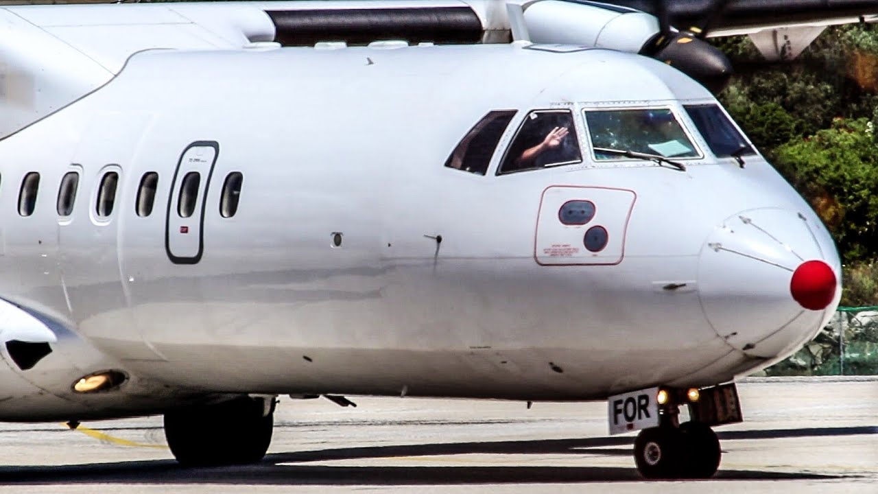 Sky Express ATR 42 | Landing and Take off at Kefalonia Airport, Pilot Waving, ATC incl.