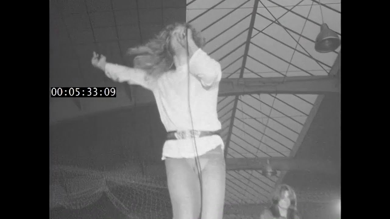 Led Zeppelin - Live in Amsterdam, NL (May 27th, 1972) - Complete 16mm Newsreel