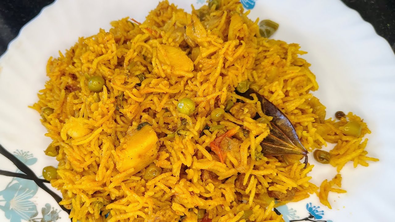 Masaledar Tehri ki recipe 😋☺️10 min mein banane wala tasty lunch😊