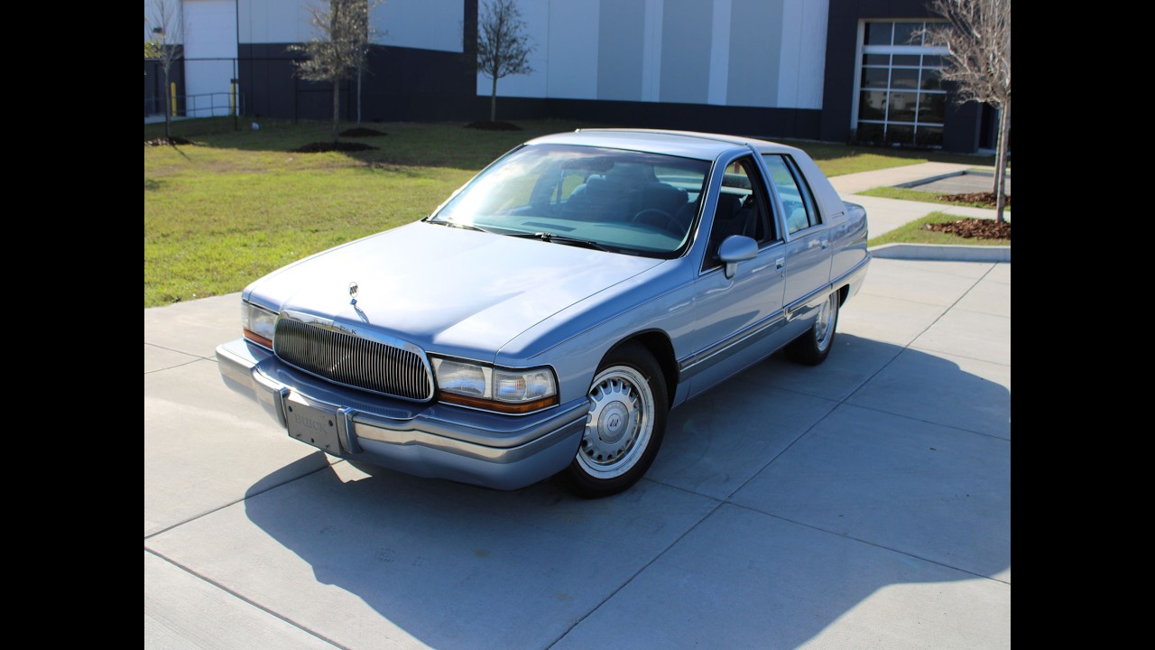 1994 Buick Roadmaster  # 3128 TPA