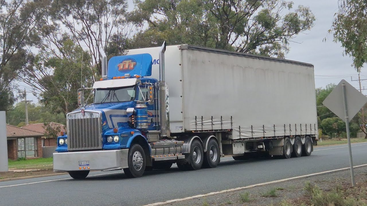 Truck Spotting in the GV