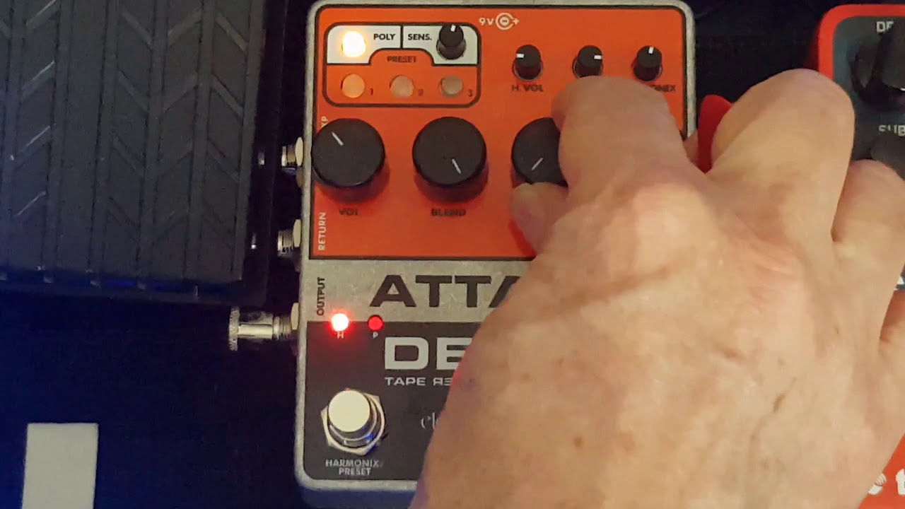 EHX Attack Decay n-th play - Superego+ - Boss DD7 - TC SubnUp - Wampler Tumnus - 1995 Squier Strat