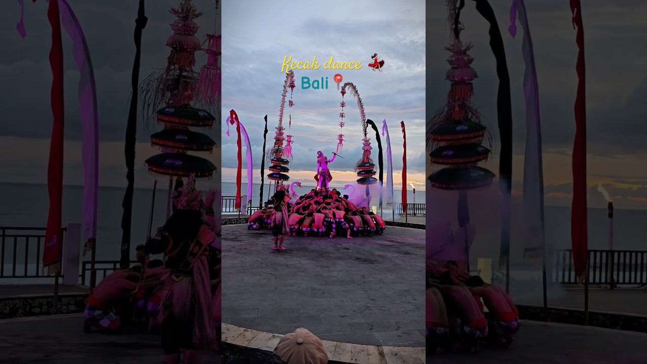 Kecak dance 💃🏻 | uluwatu temple 🛕 #travelcouple #bali #kecakdance #uluwatubeach
