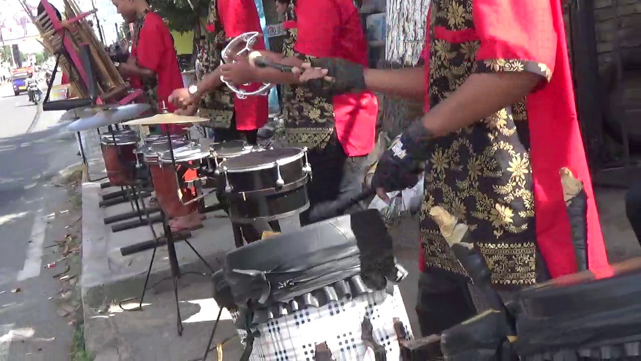 Angklung bambu sakti grup(1)