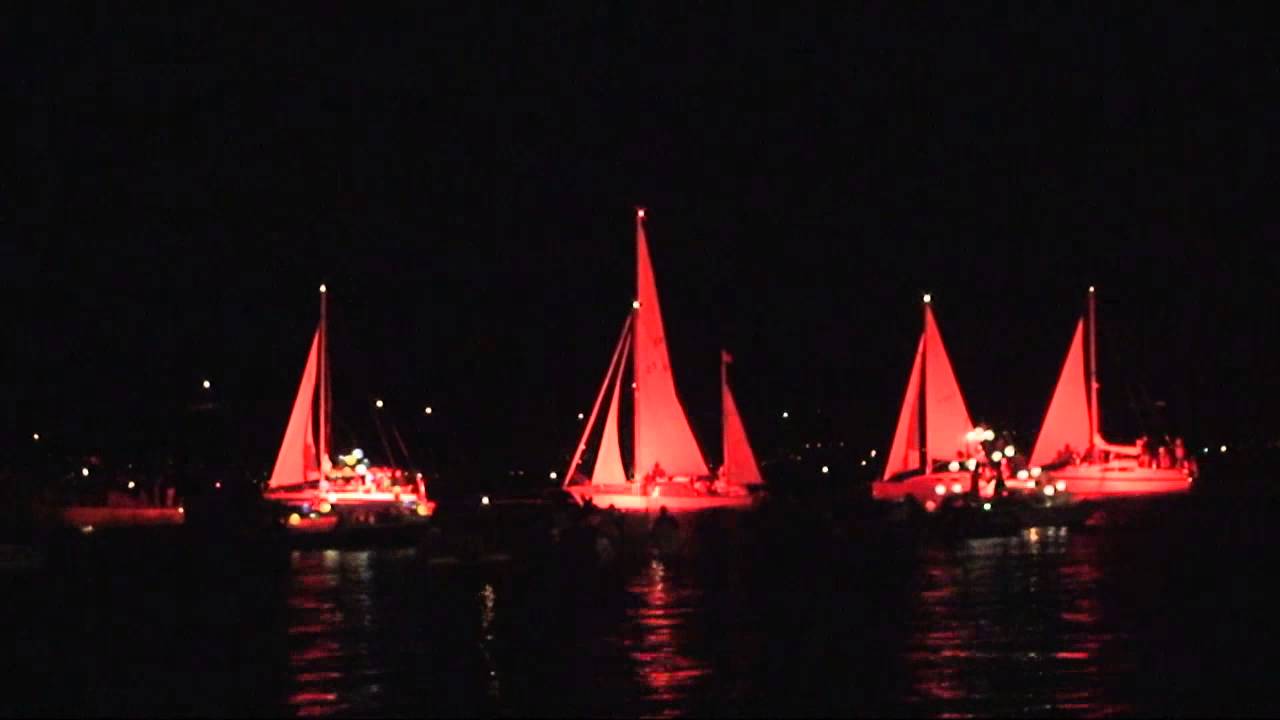20130713 wunderbare Lichtkette aus Schiffen und Schwimmern auf Bodensee Seehasenfest Friedrichshafen