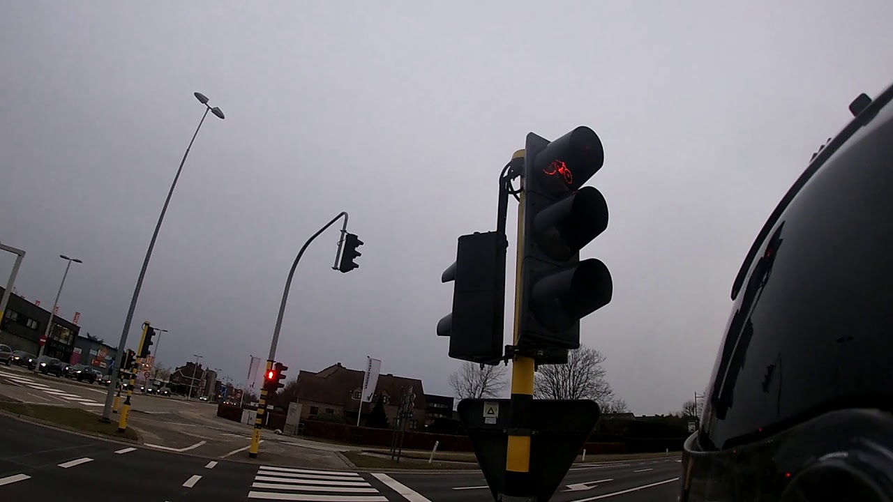 Bullit  Hero 50cc - De Restricted road to work
