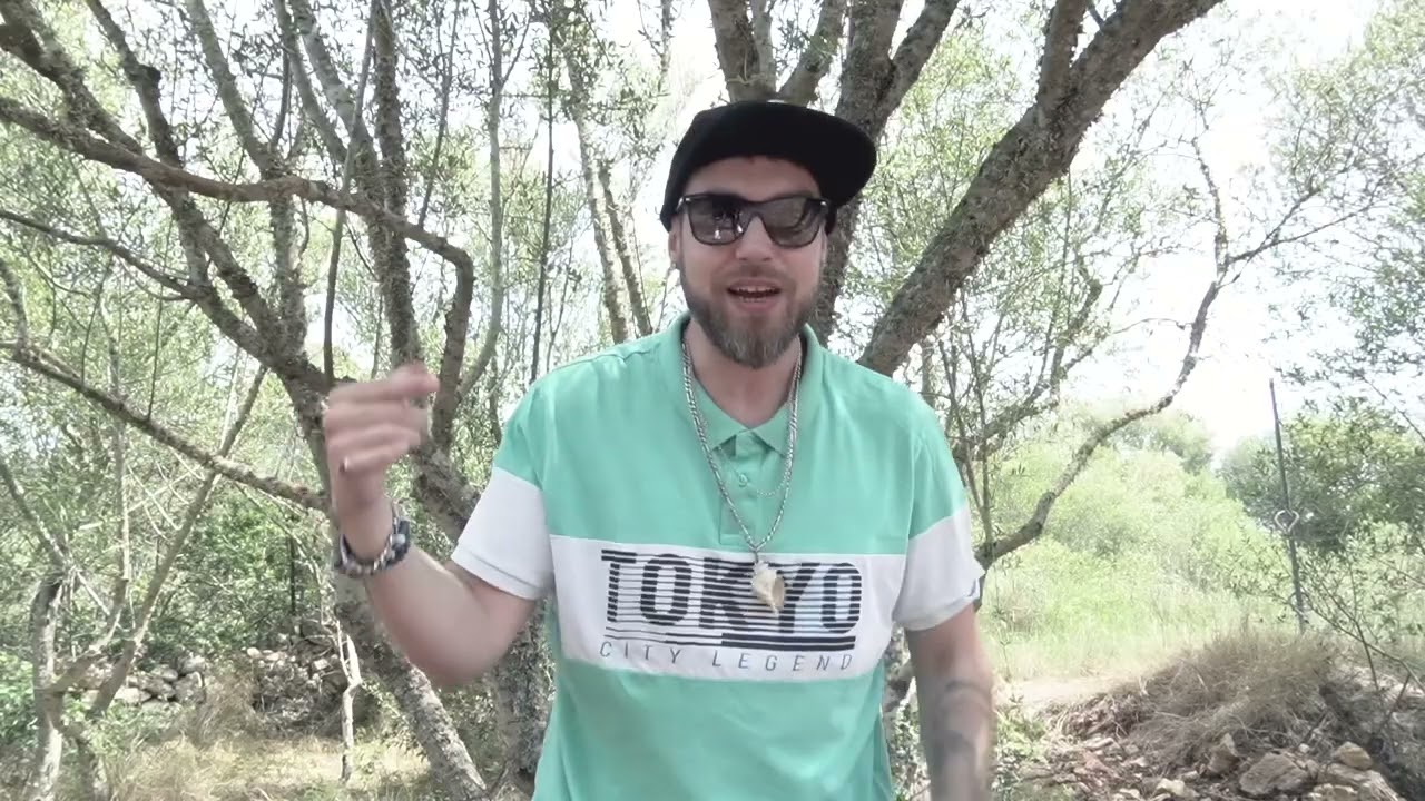 Rafel Swing - Mel d’abella (feat. Andrew “B Flat” Vega) (Oficial Video)