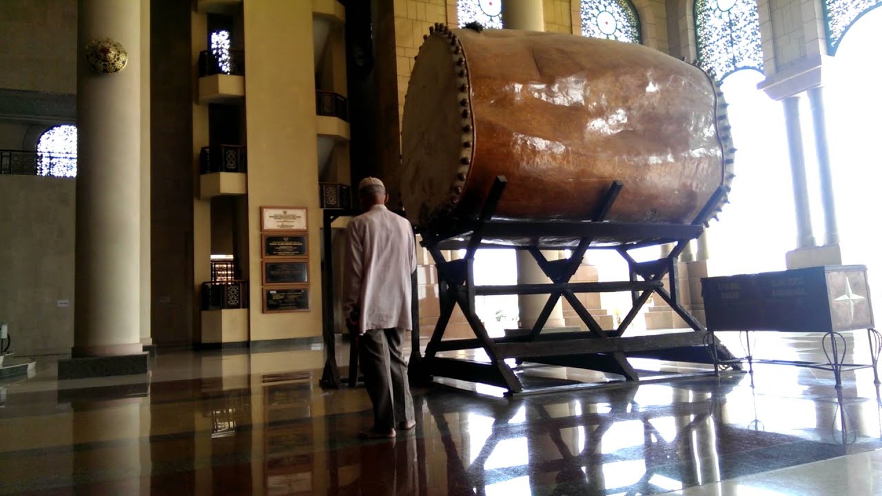 Penabuh Bedug, Islamic Centre Samarinda Kaltim