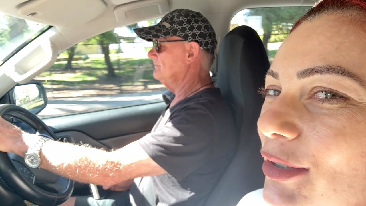 Boxing Day, Australian road trips, dolphin watching and new baby names!