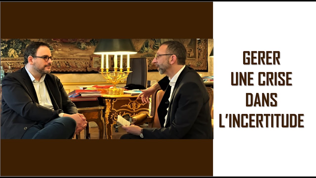 Aurélien Rousseau, directeur de cabinet de la Première ministre Elisabeth Borne, avec Xavier Fos