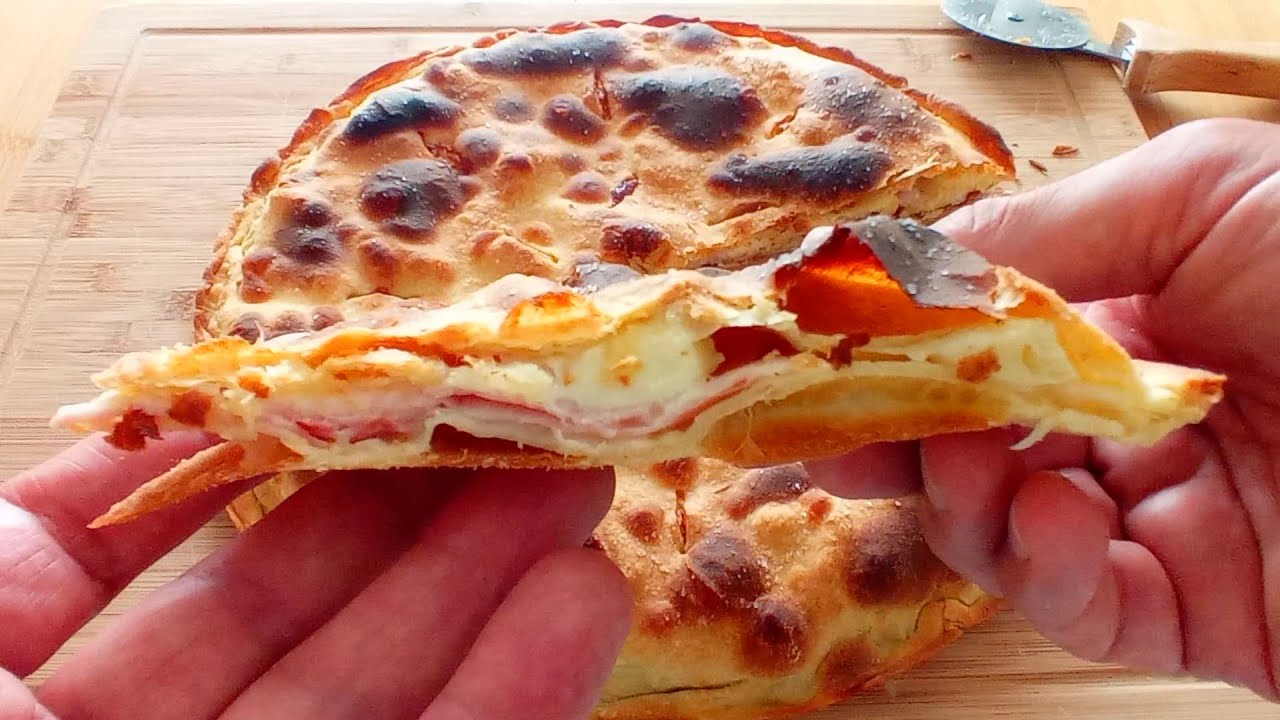 FOCACCIA SOTTILE SFOGLIATA SENZA LIEVITO-PRONTA IN POCO TEMPO-FOCACCIA FACILE FATTA IN CASA- FARCITA